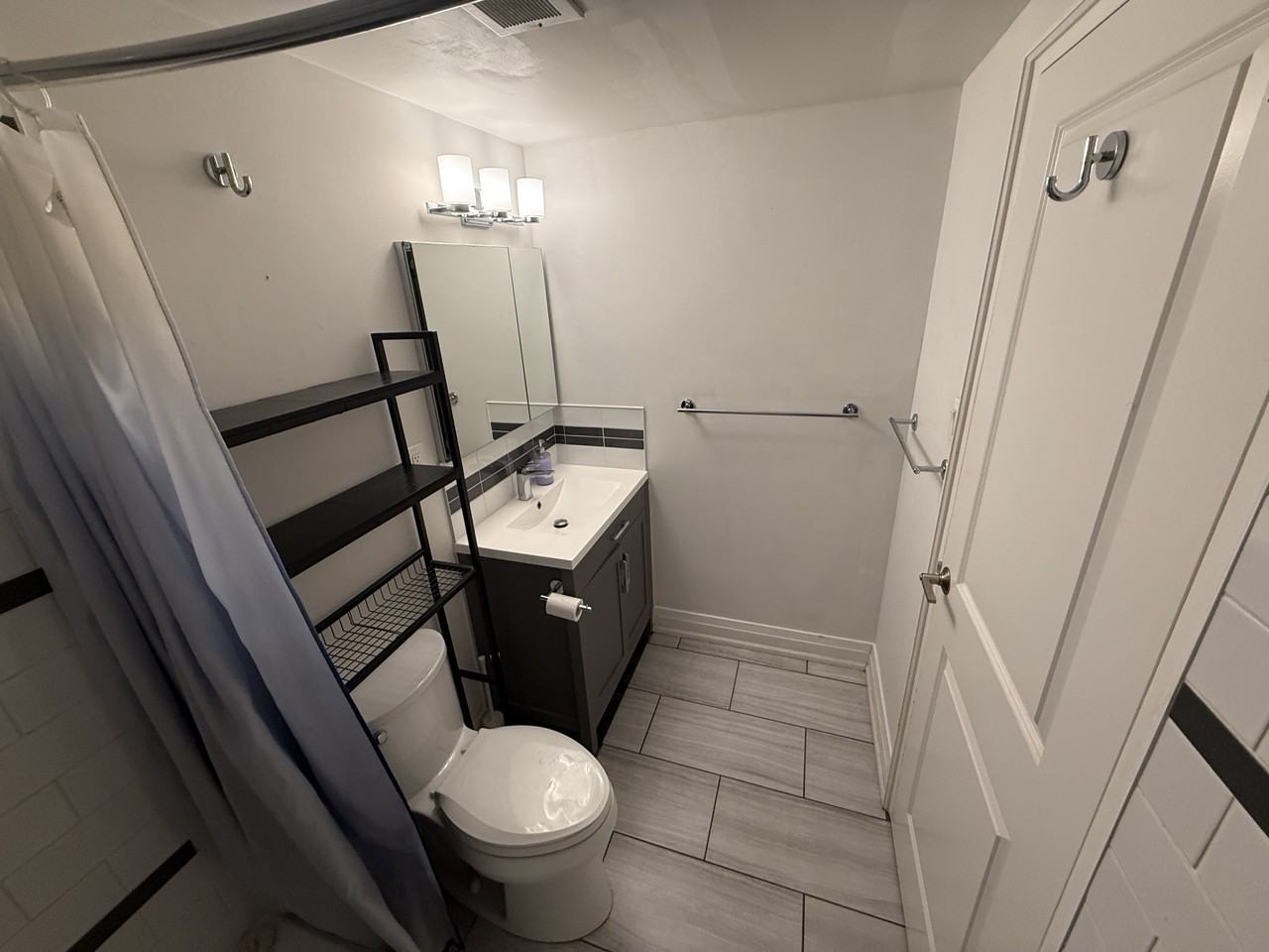 10 Martha Eaton Way - Photo 6 of 10