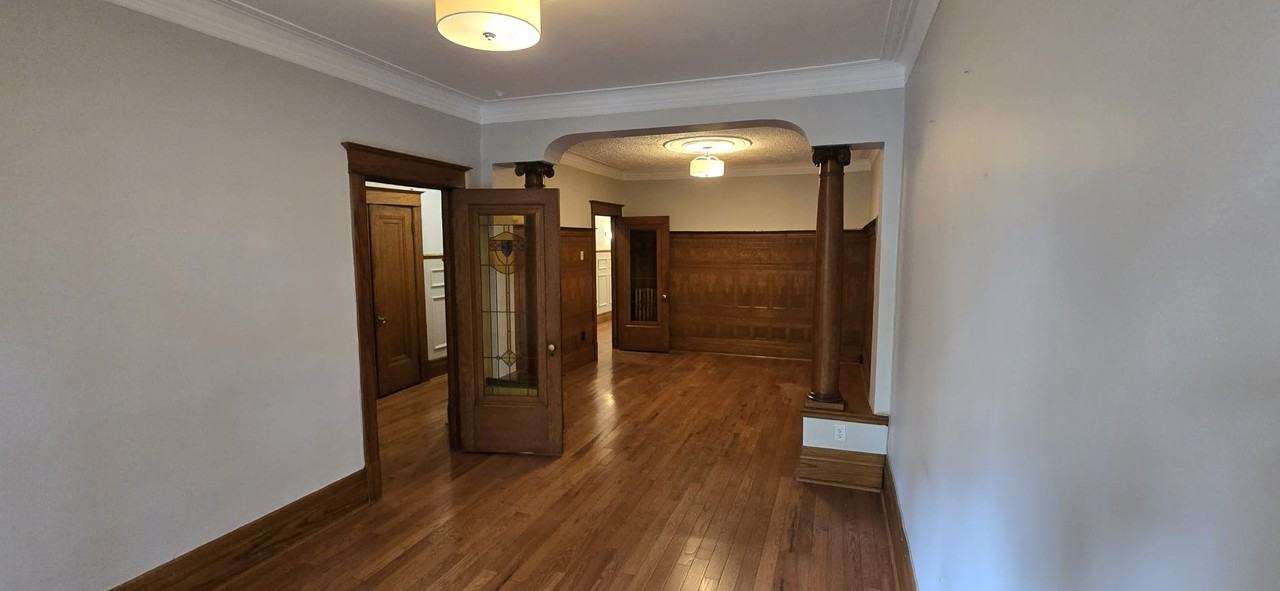 921 Boulevard Saint-Joseph Est - Photo 3 of 10