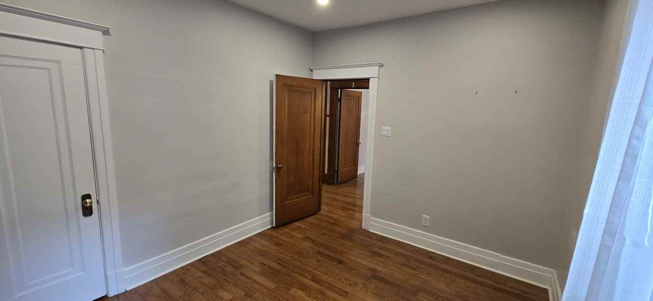 921 Boulevard Saint-Joseph Est - Photo 4 of 10