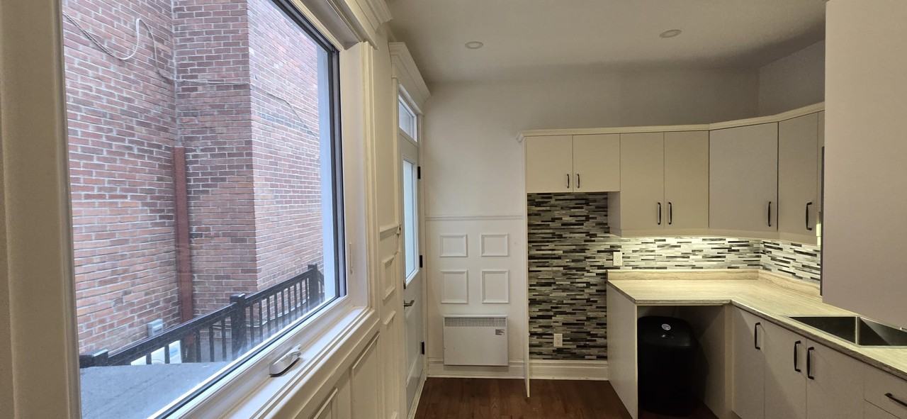 921 Boulevard Saint-Joseph Est - Photo 6 of 10