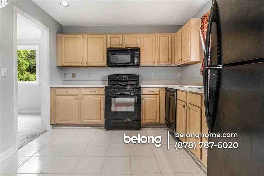116 Hampshire Dr - Photo 6 of 14