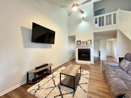 featured image of 1732 Manor Oak Dr