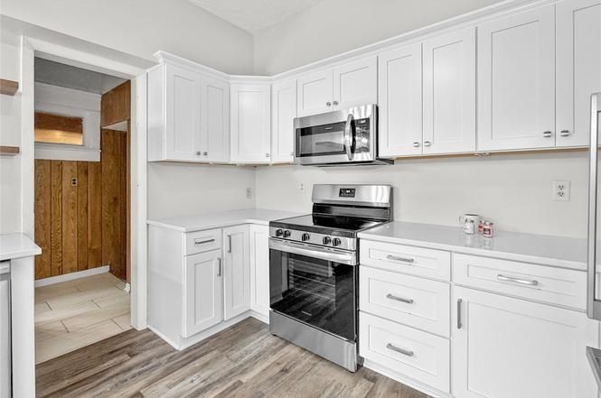 305 S Atkinson St - Photo 2 of 21