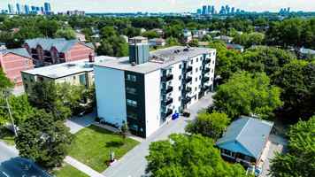 featured image of 1475 Birchmount Rd