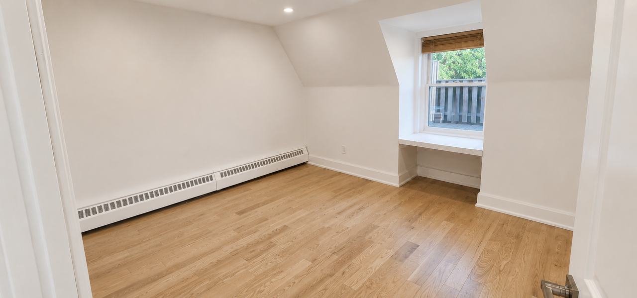 188 Davenport Road #3B - Photo 4 of 7