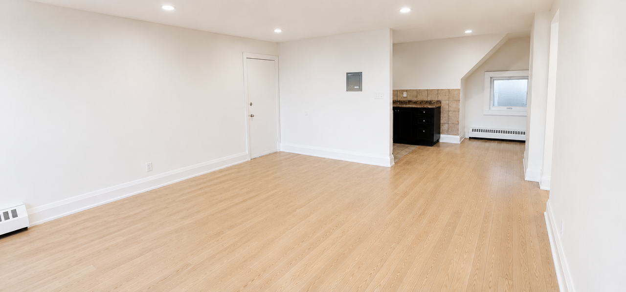 188 Davenport Road #3B - Photo 2 of 7