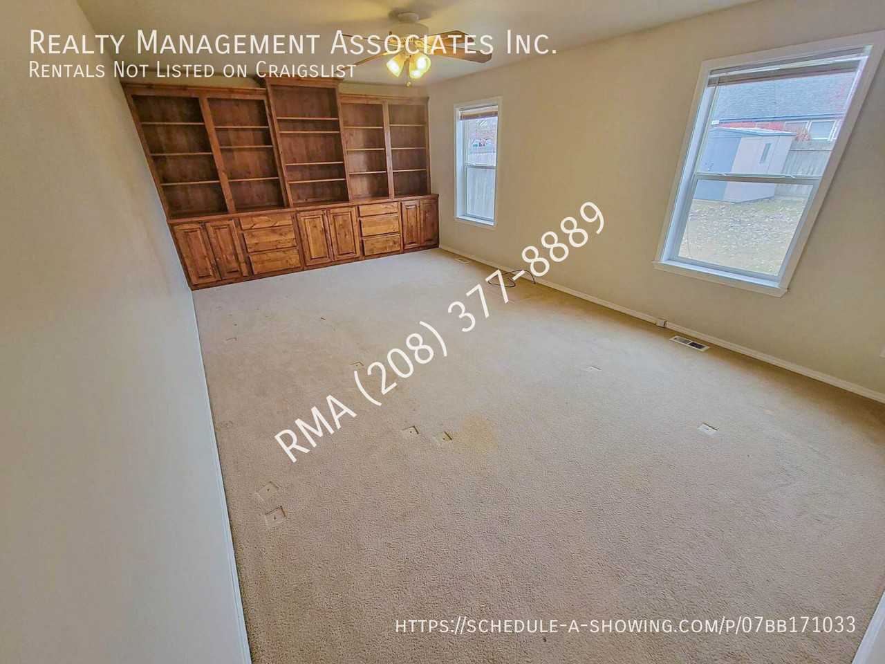 7421 Edgebrook Dr #DR - Photo 7 of 20