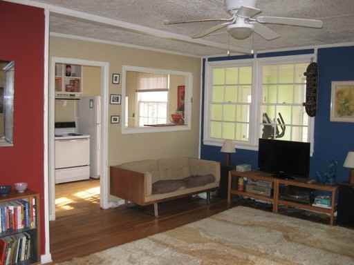 513 S Holden Rd - Photo 2 of 12