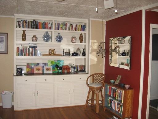 513 S Holden Rd - Photo 3 of 12