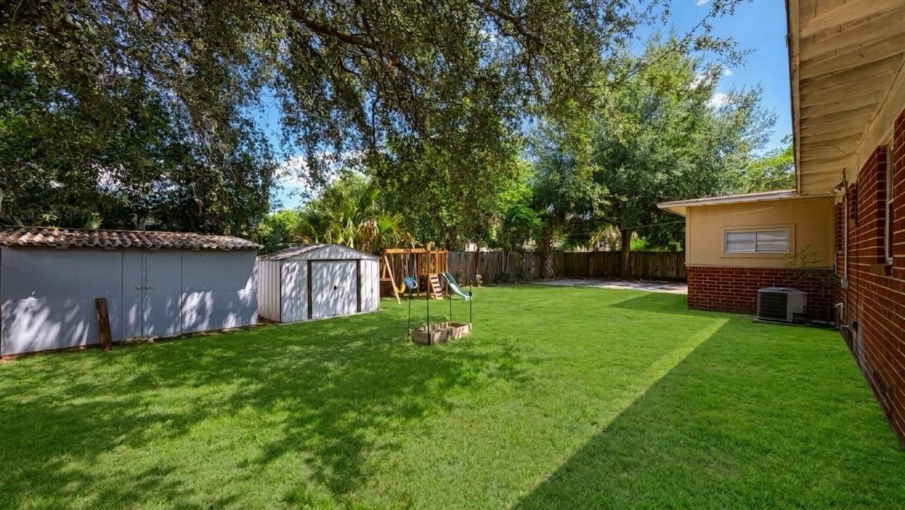 3219 Fruitwood Ln - Photo 3 of 50