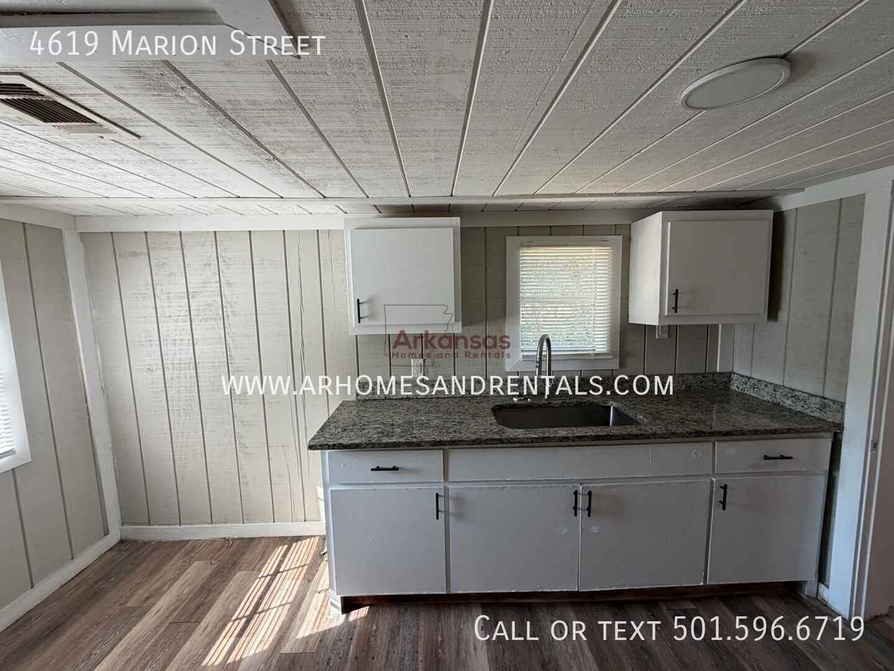 4619 Marion St - Photo 5 of 12