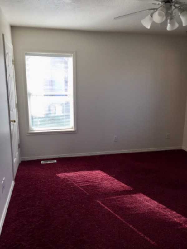 714 Monticello Ct - Photo 5 of 19