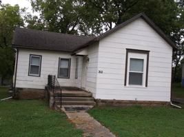 featured image of 312 W South St
