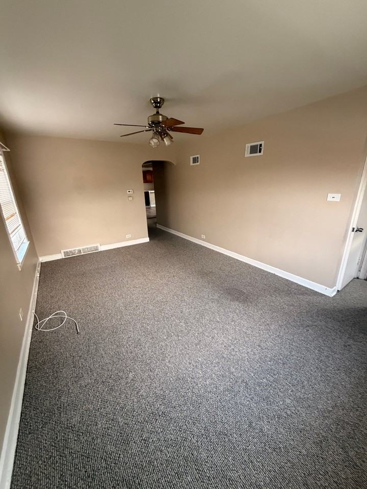 5309 W Gladys Ave #2 - Photo 2 of 7