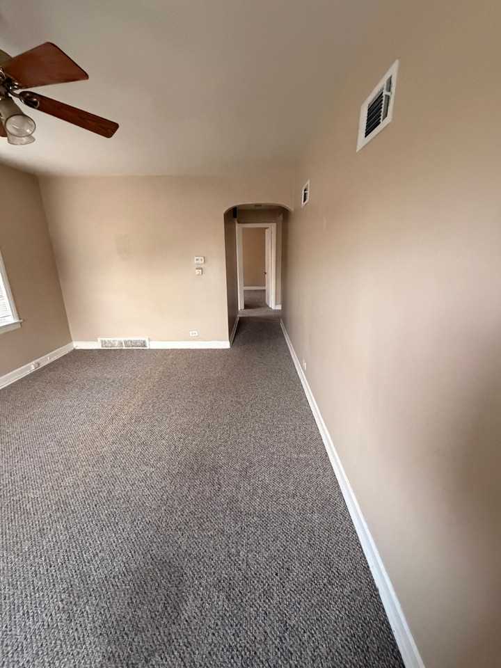 5309 W Gladys Ave #2 - Photo 6 of 7