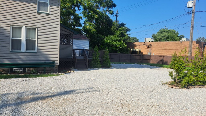 9000 N Broadway - Photo 6 of 50