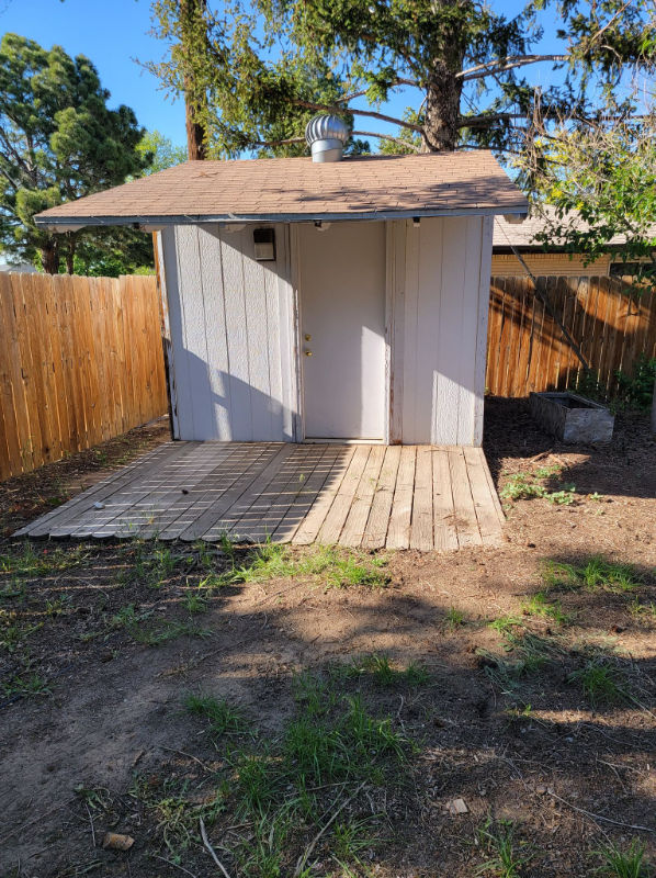 1217 24th Avenue Ct - Photo 5 of 17