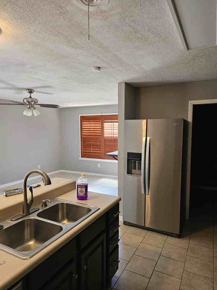 1422 Ridgewood Dr - Photo 6 of 20