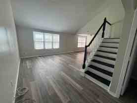 135 Chaucer Rd #B - Photo 1 of 1