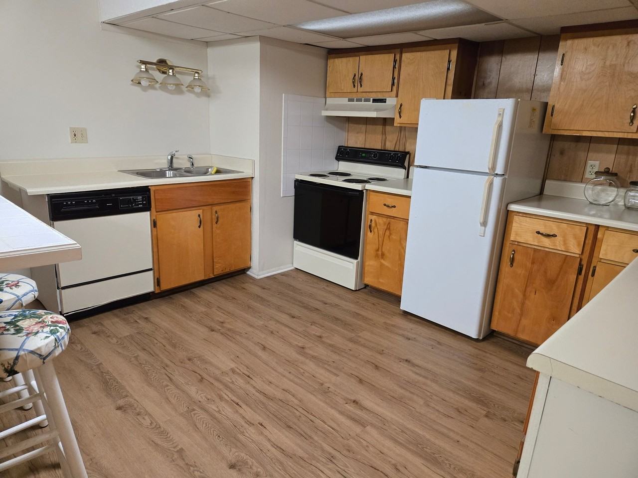 3339 Sanford Dr - Photo 6 of 12