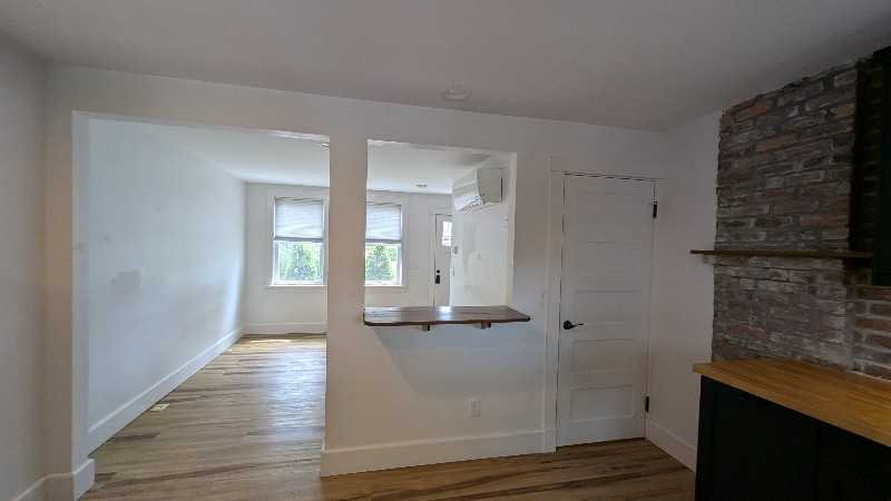 581 Kearsarge Way - Photo 3 of 8