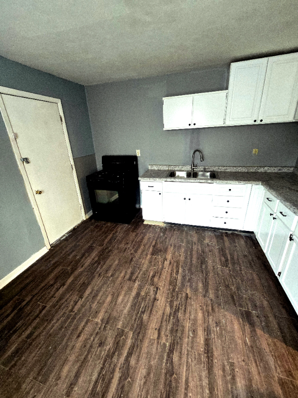 21648 Gailine Ave - Photo 2 of 21