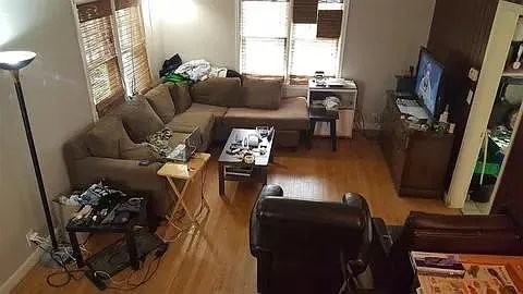 1018 E Gorham St - Photo 4 of 4