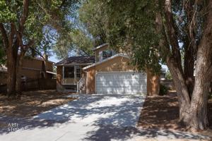 featured image of 965 N Dorothea Way