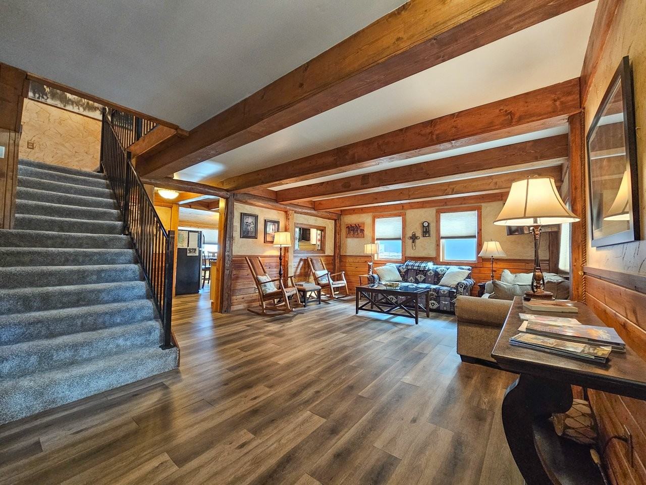 218 E Main St - Photo 5 of 12