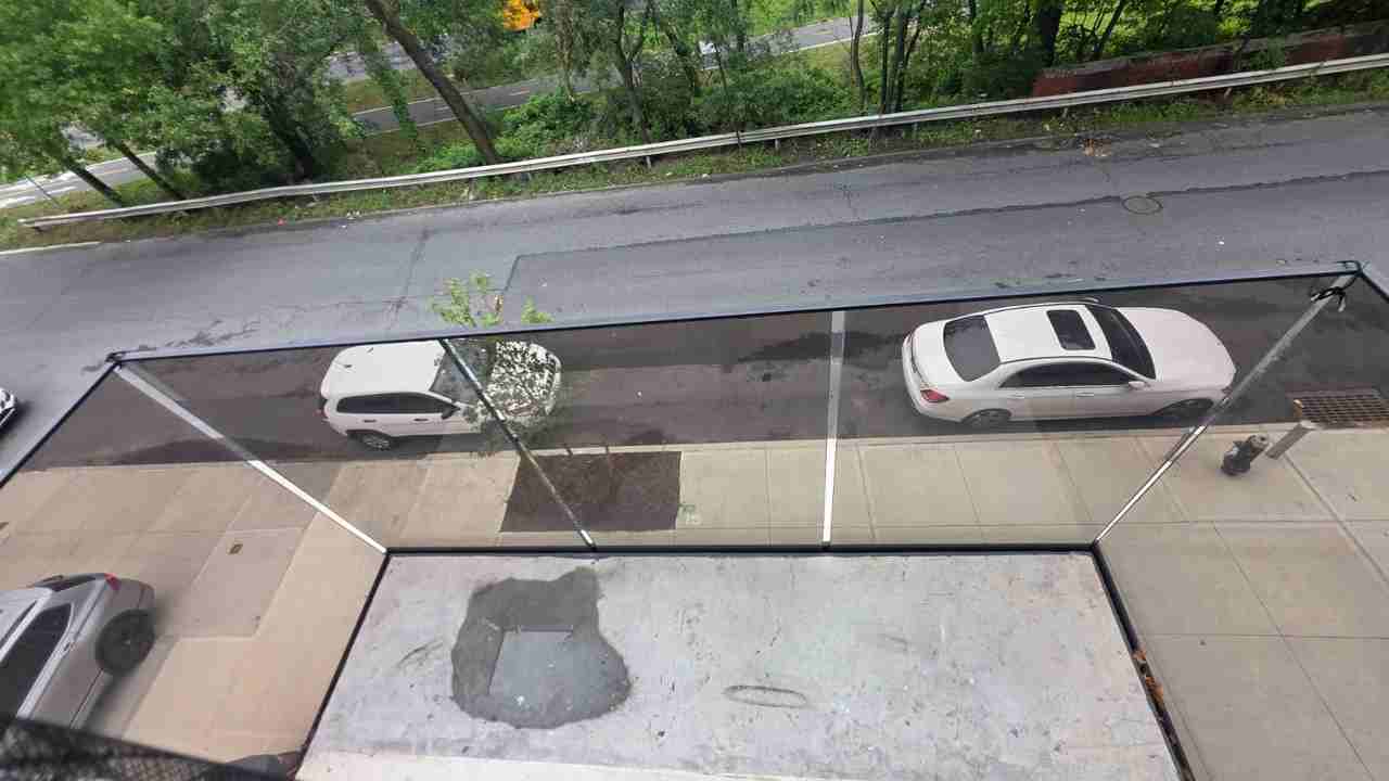 1890 Pelham Parkway South #7A - Photo 3 of 14