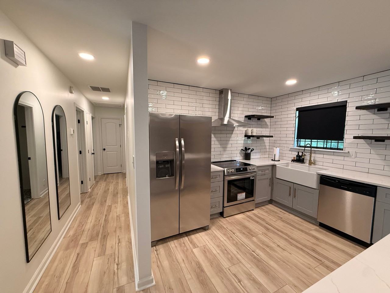 2527 Kelly Lake Rd - Photo 3 of 19