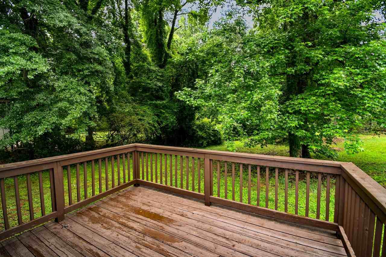 2527 Kelly Lake Rd - Photo 7 of 19