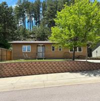 featured image of 117 Pine Ave