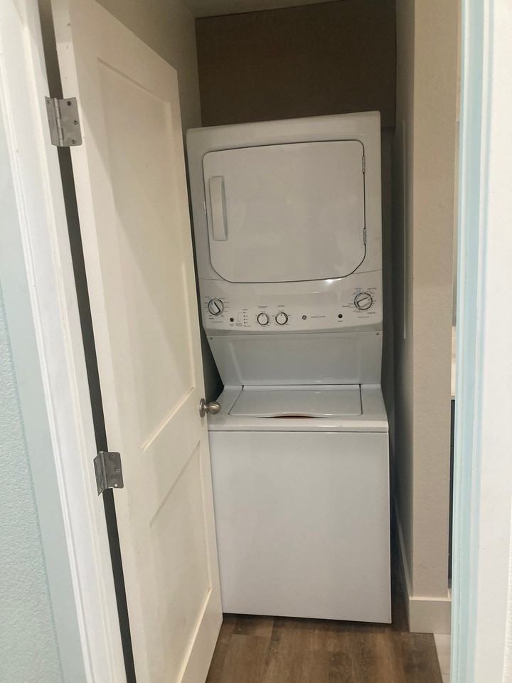 3518 S Quincy Rd #B - Photo 6 of 15