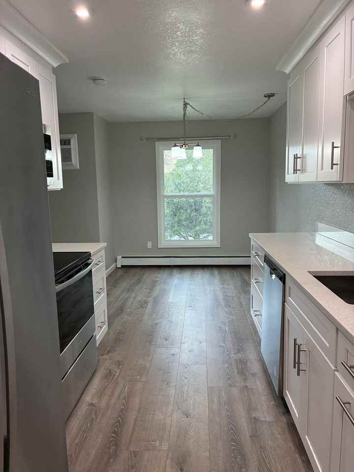 4500 S Poplar St #211A - Photo 5 of 10