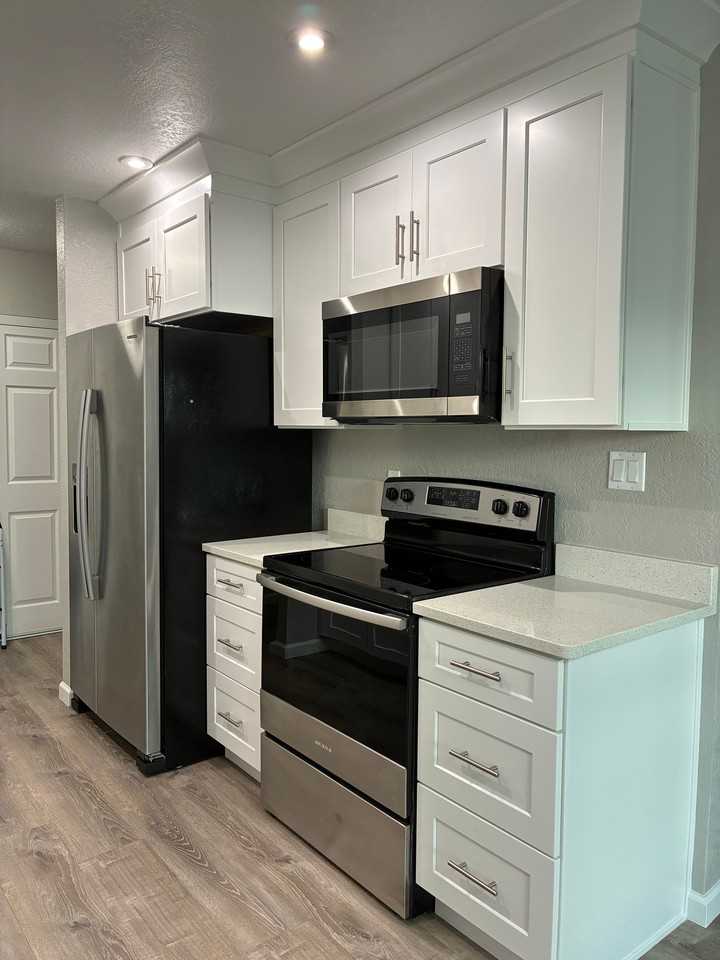 4500 S Poplar St #211A - Photo 7 of 10