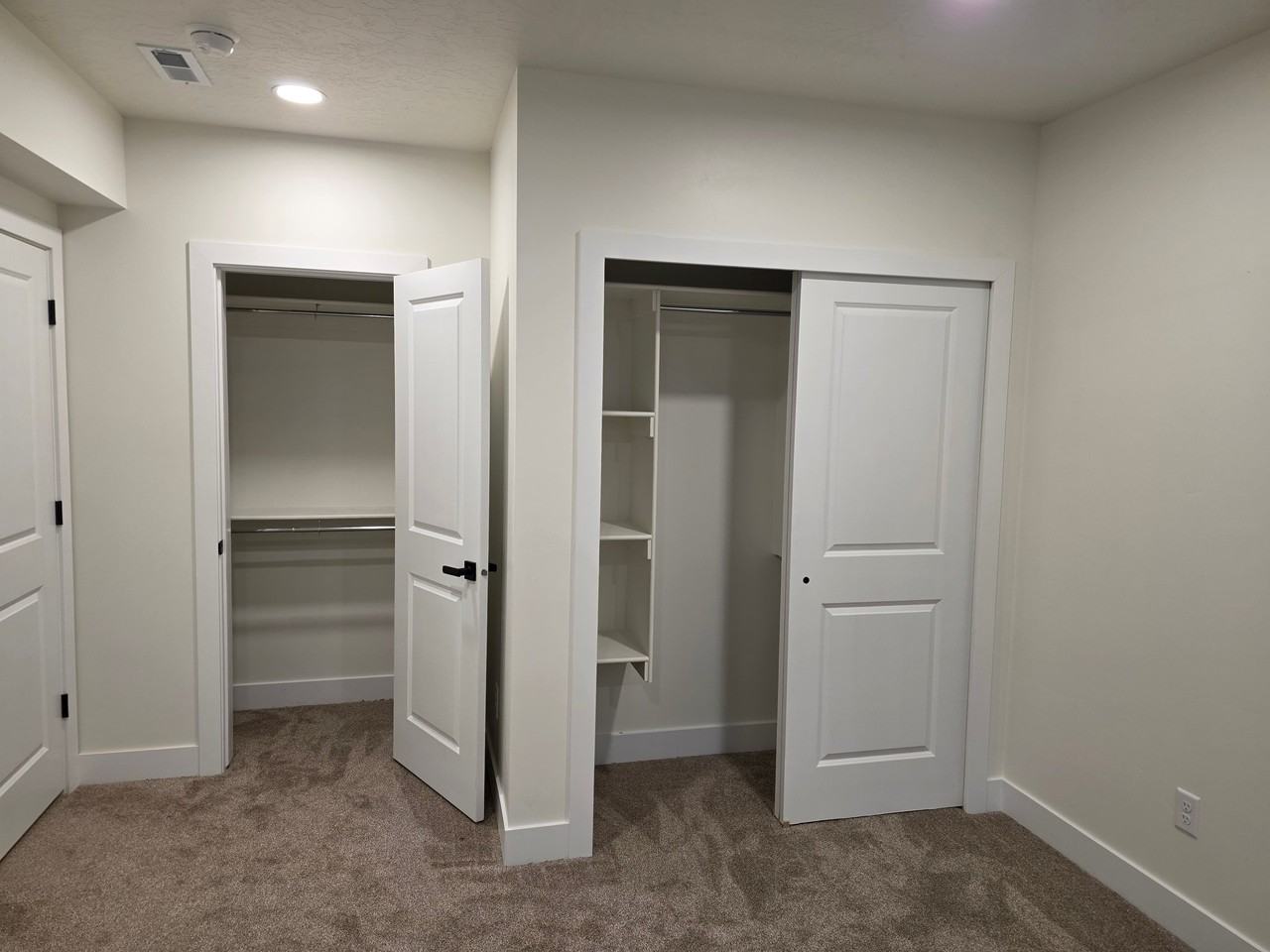 12348 S Trout Lake Ln #B - Photo 6 of 13