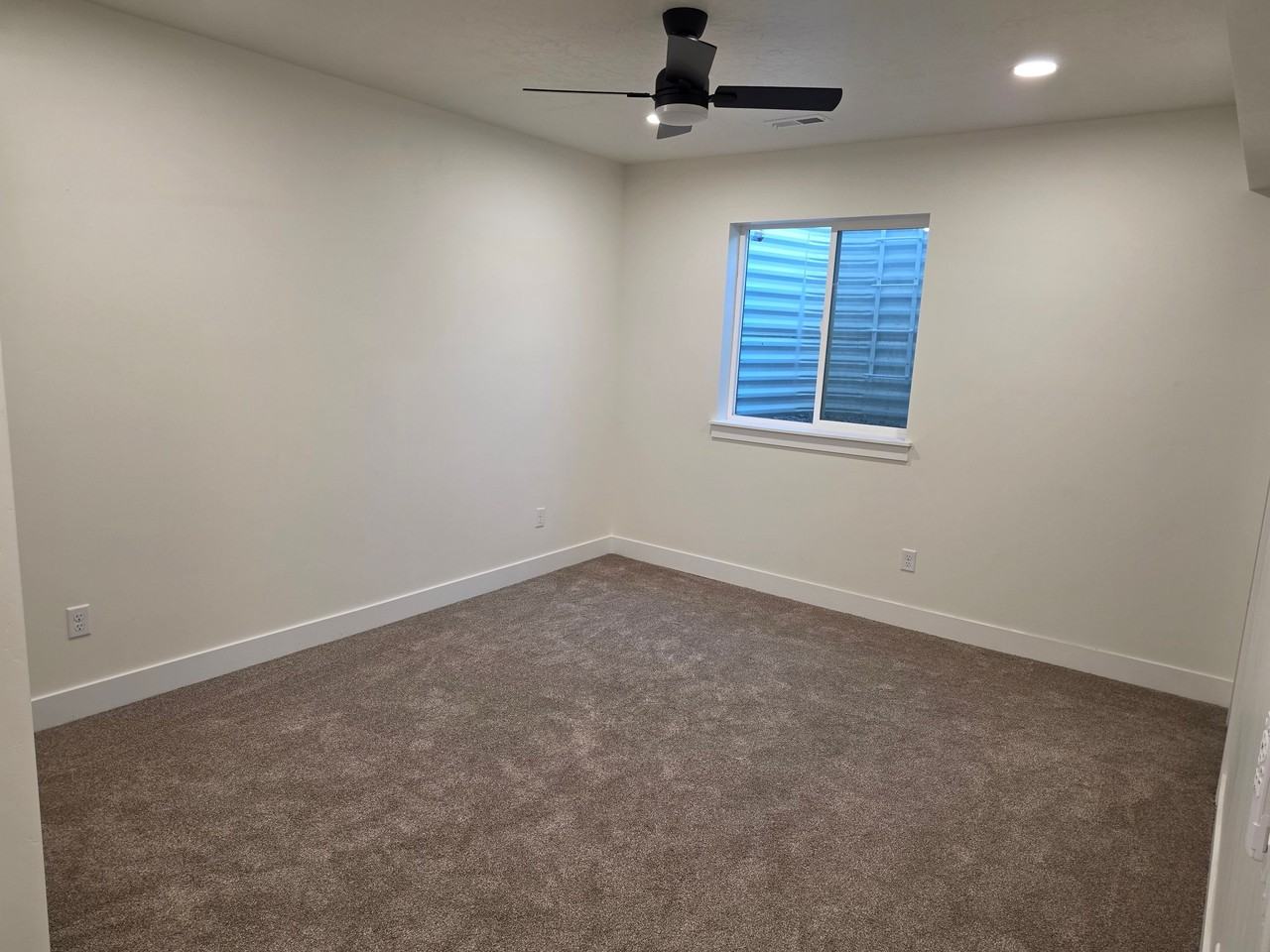 12348 S Trout Lake Ln #B - Photo 7 of 13