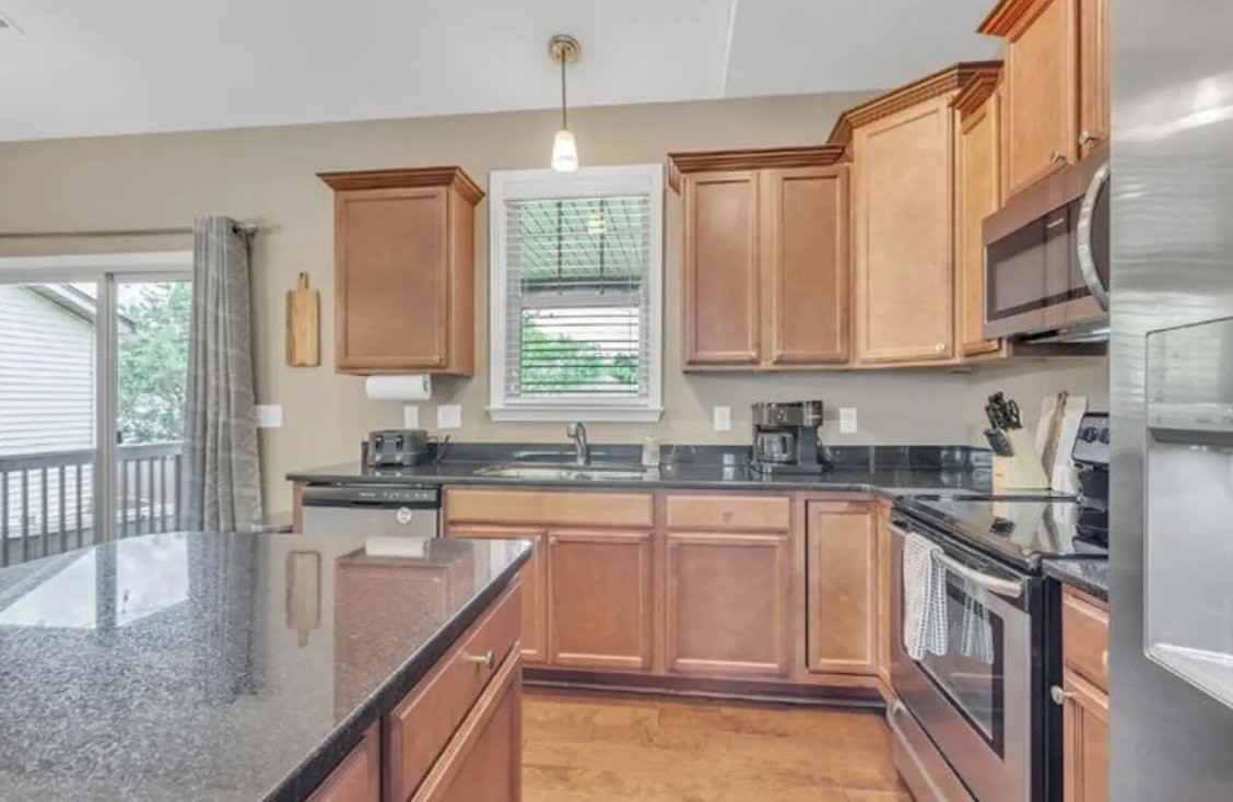 319 Hampton Farms Trl - Photo 6 of 18
