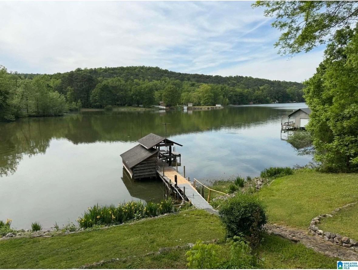 8172 Cedar Mountain Rd - Photo 7 of 9