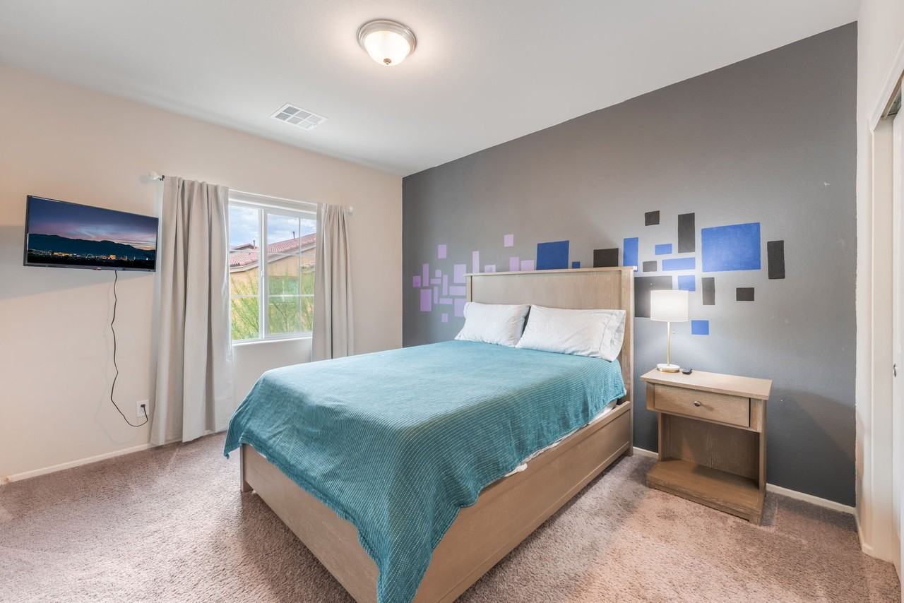 4705 Blaise Ave #101 - Photo 5 of 20