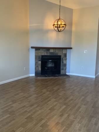 5040 38th St Ne - Photo 4 of 15