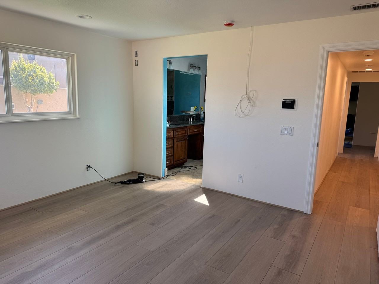 2528 Bowdoin Pl #1 - Photo 4 of 18
