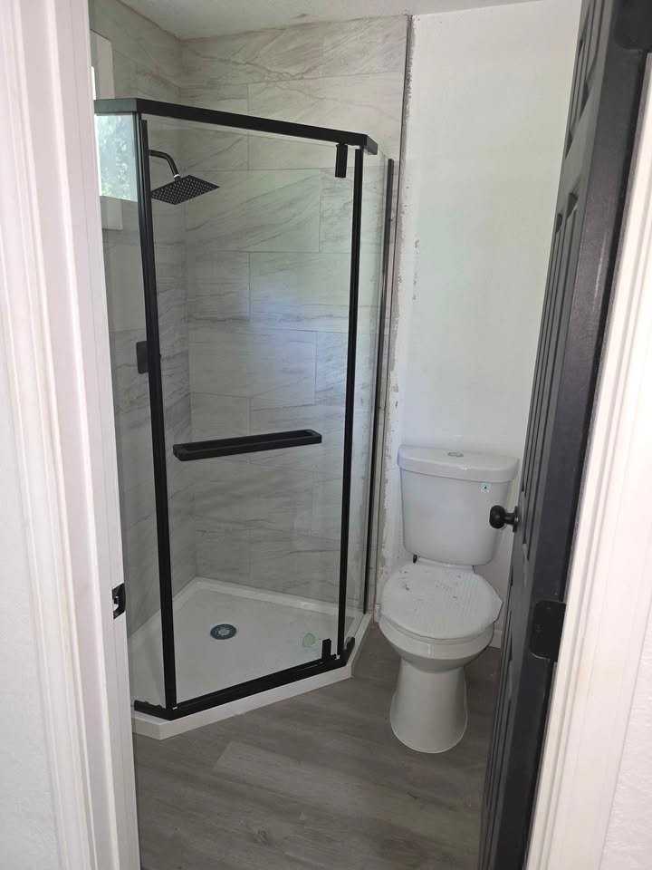 11208 Applewood Dr - Photo 5 of 11