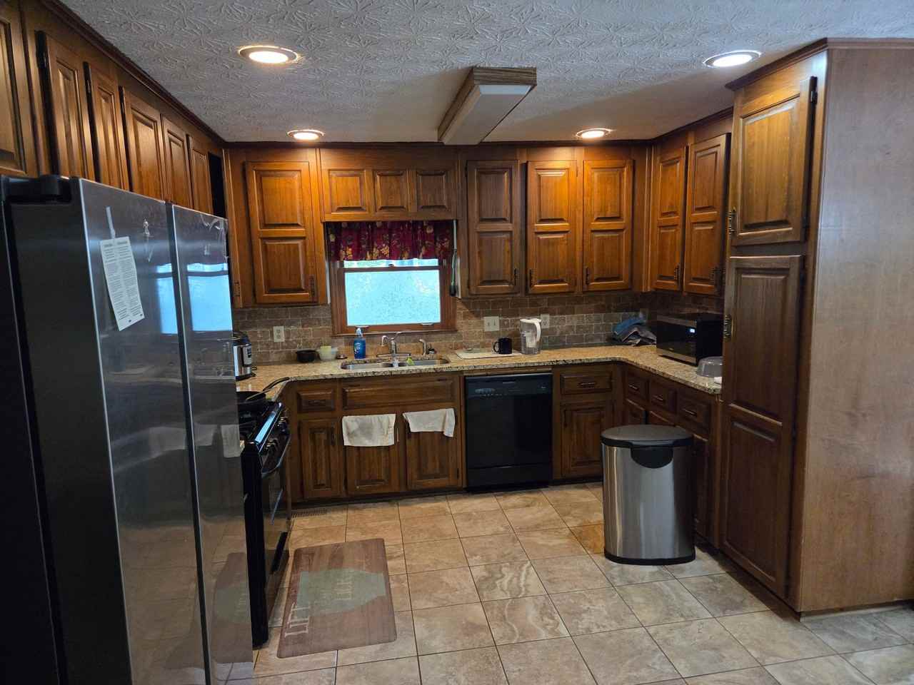 4700 Norman Dr Nw - Photo 7 of 8