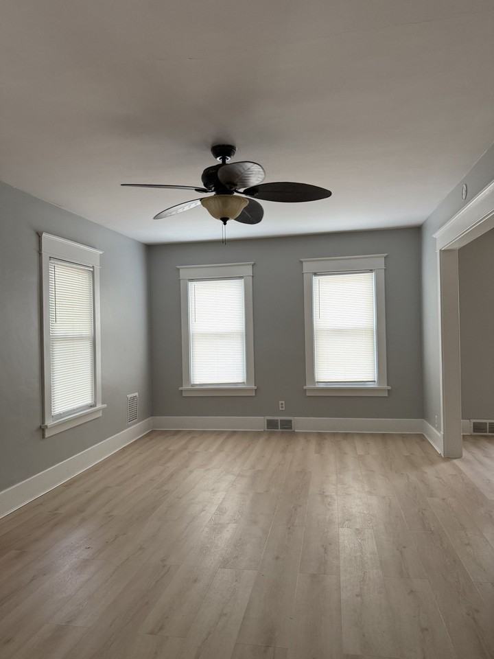 620 Linden Ave - Photo 6 of 7