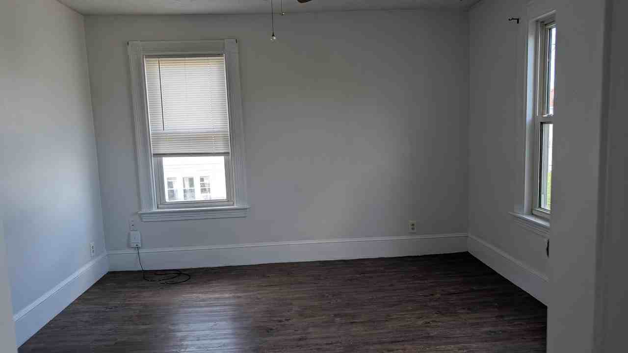 614 Rimmon St #3 - Photo 3 of 8