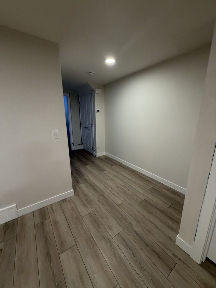 105 Drystone Green Nw - Photo 2 of 5
