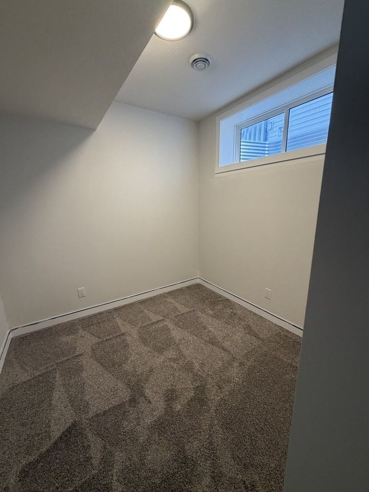105 Drystone Green Nw - Photo 5 of 5