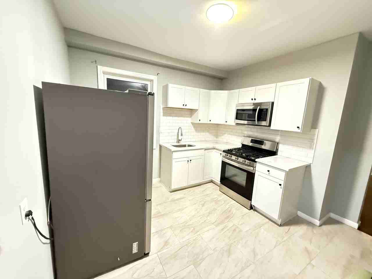66 Plum St #2 - Photo 6 of 15